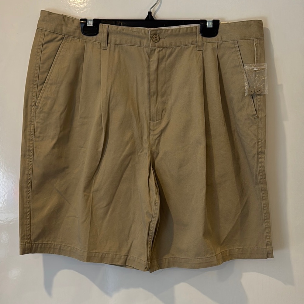 Tan Cargo Shorts with Relaxed Fit